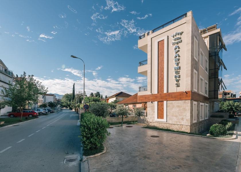  Tivat Entrance