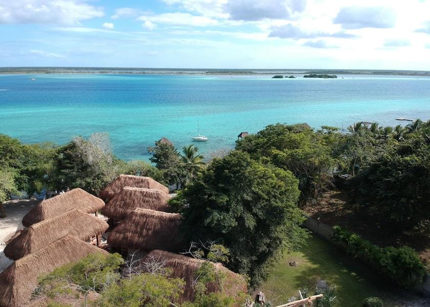 Quintana Roo Bacalar Beach