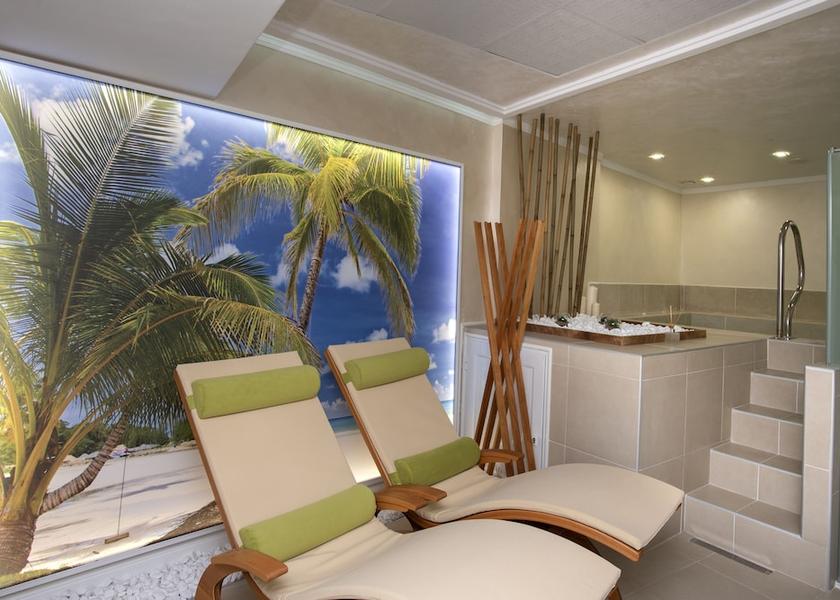  Shumen Interior Entrance