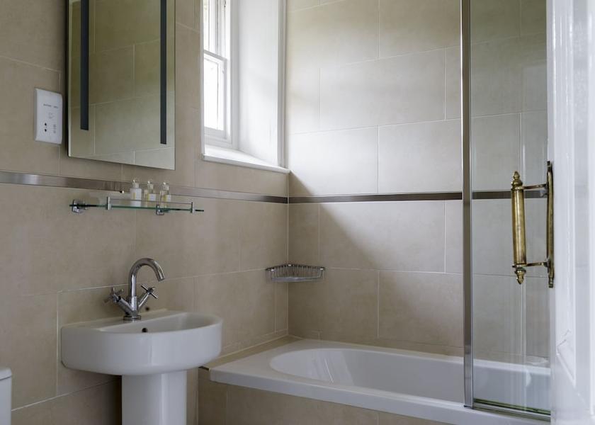 England Sudbury Bathroom