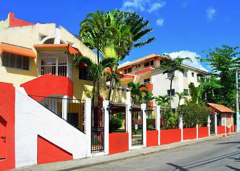 Santo Domingo Boca Chica Facade