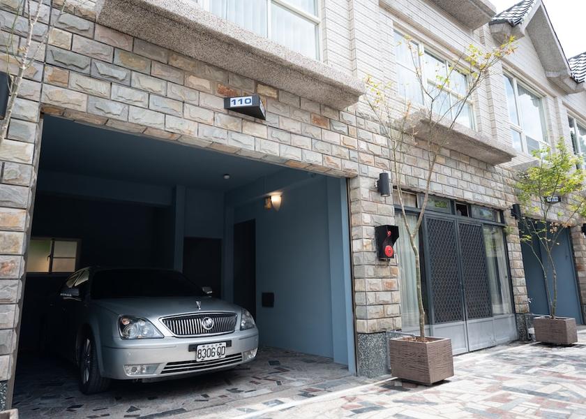 Yilan County Jiaoxi Parking