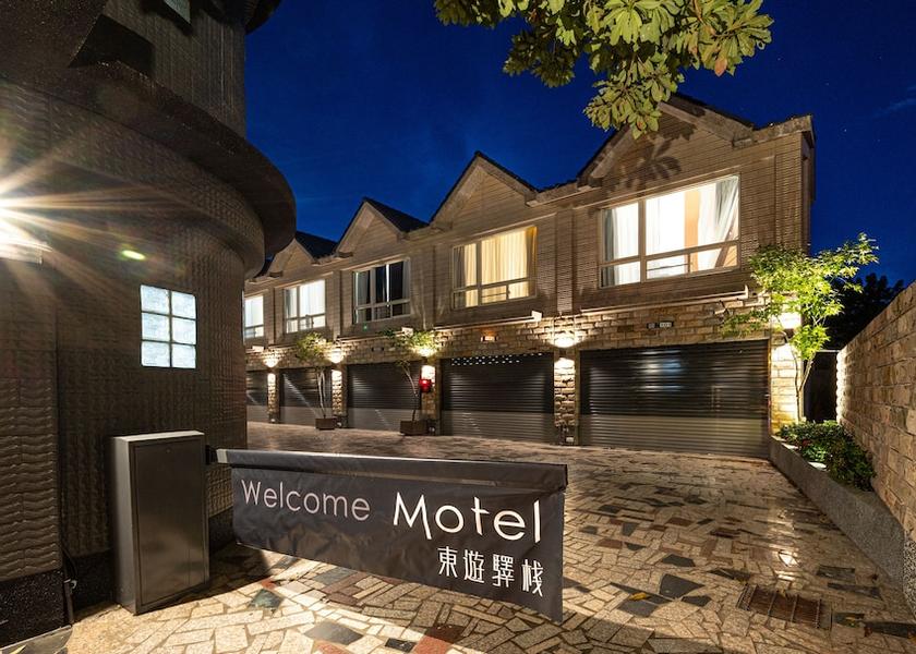 Yilan County Jiaoxi Exterior detail