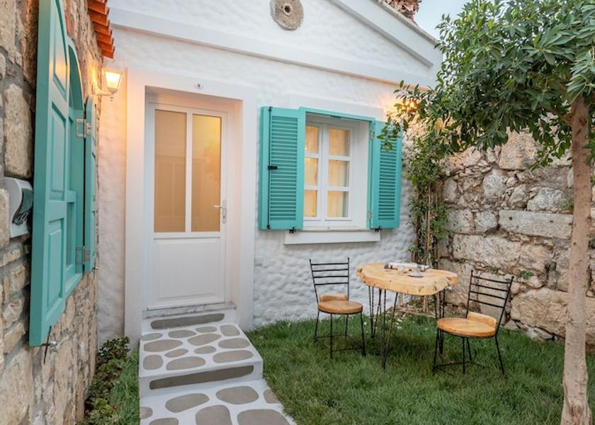 Izmir Seferihisar Facade