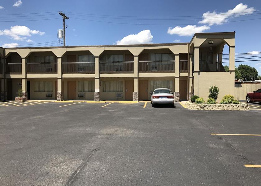 Kansas Hutchinson Exterior