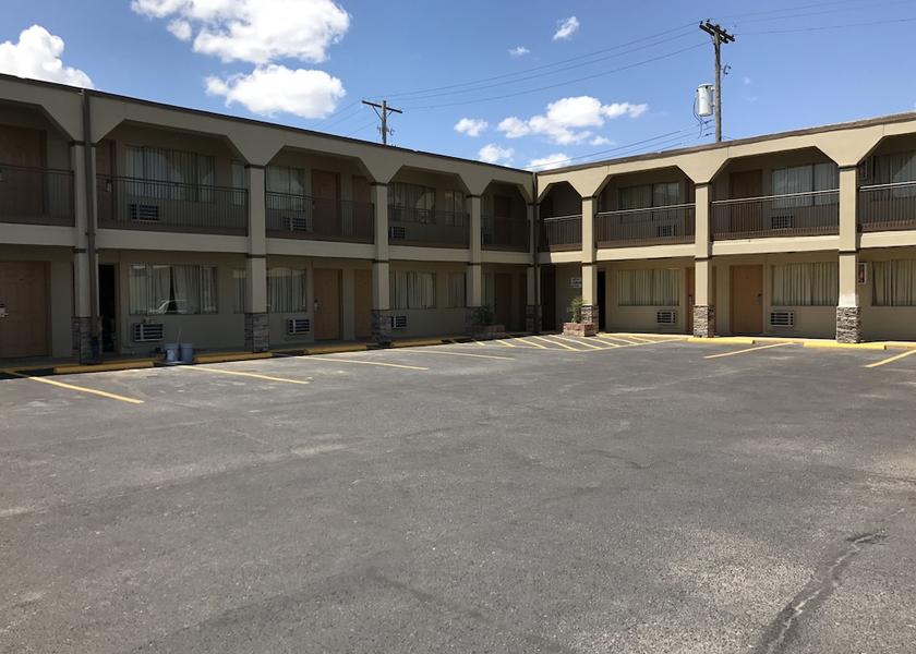 Kansas Hutchinson Exterior