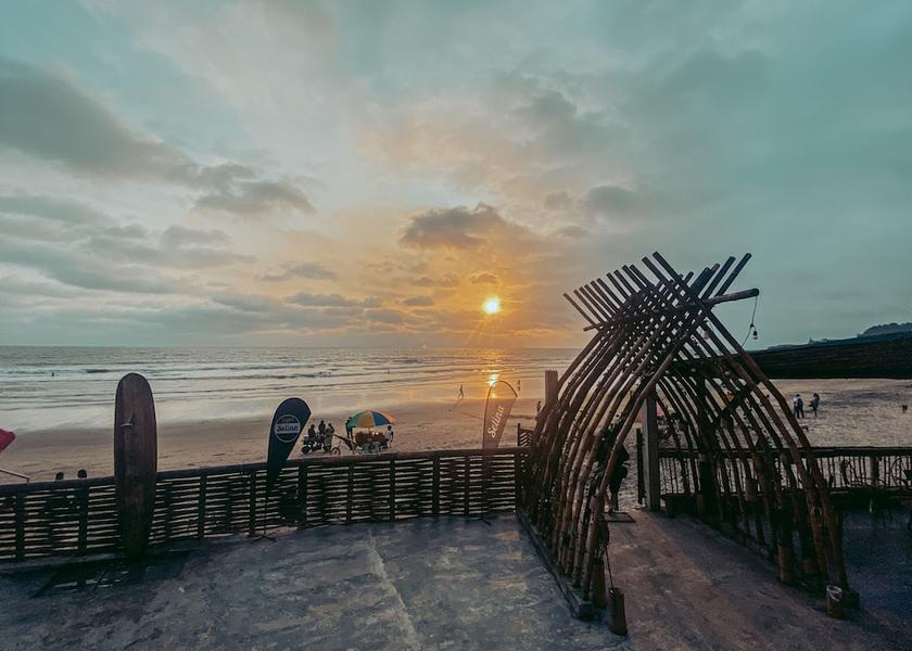 Santa Elena Manglaralto Beach