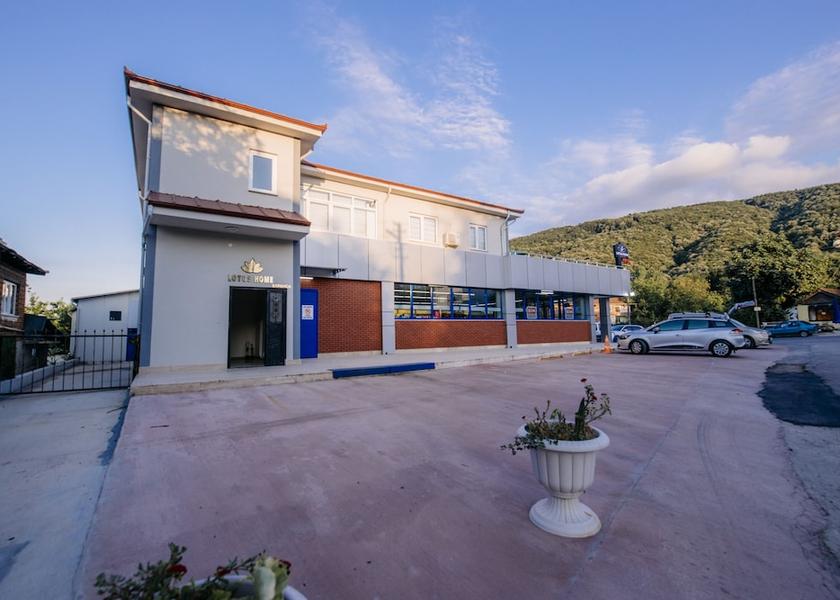 Sakarya Sapanca Facade