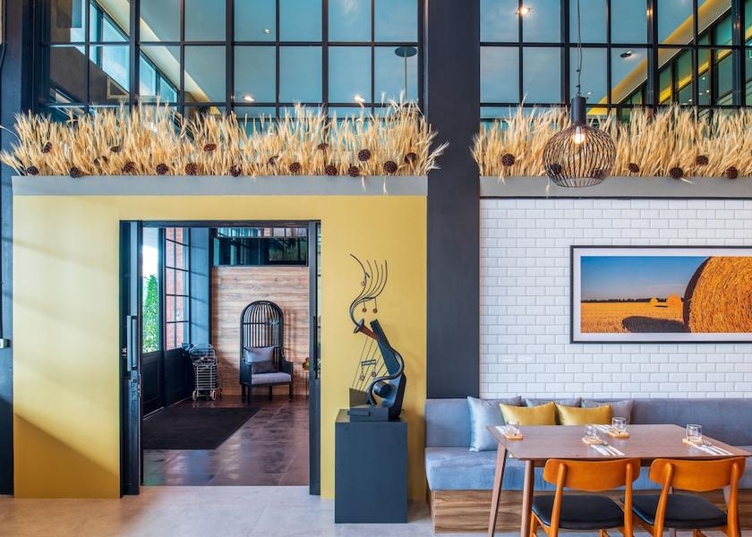 Bangkok Samut Prakan Dining Area