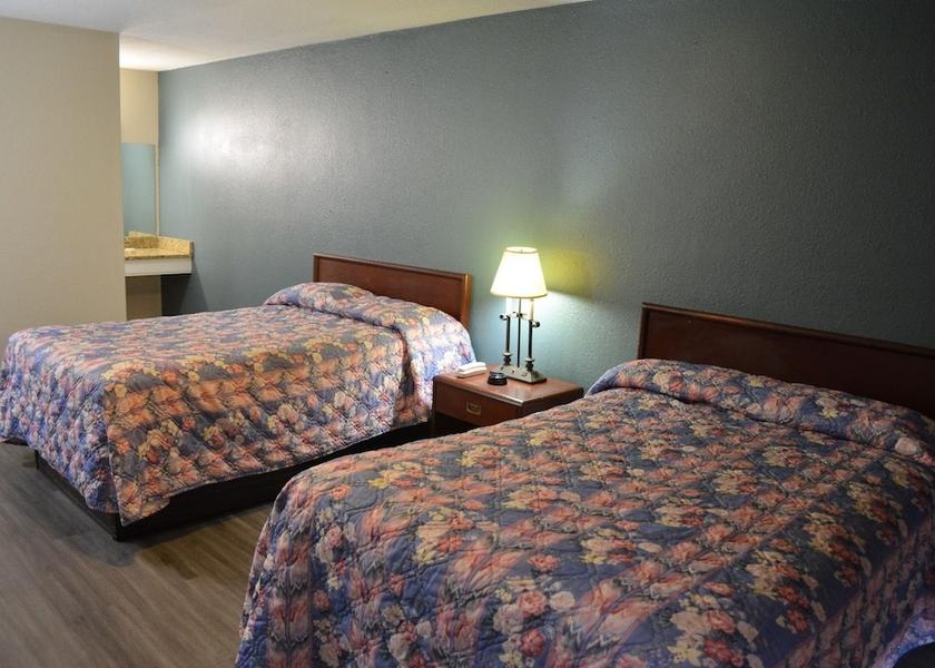 Alabama Russellville ROOM, DOUBLE BED