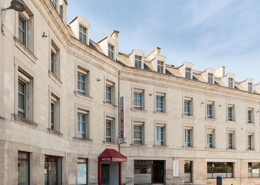 Nouvelle-Aquitaine Poitiers Facade