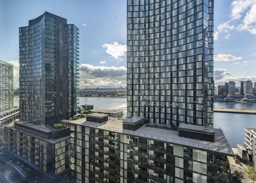 Victoria Melbourne Exterior Detail