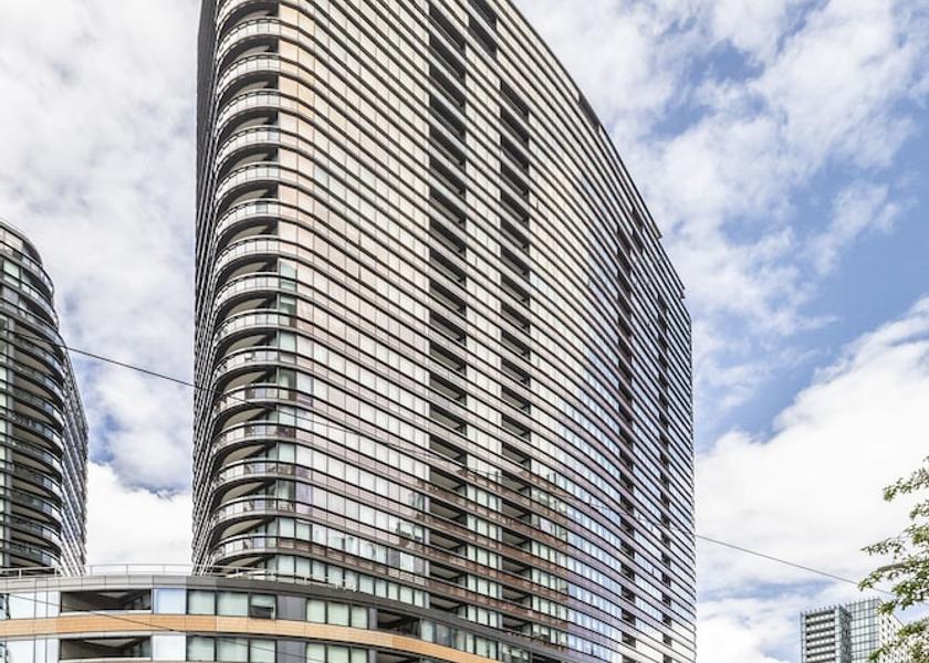 Victoria Melbourne Facade