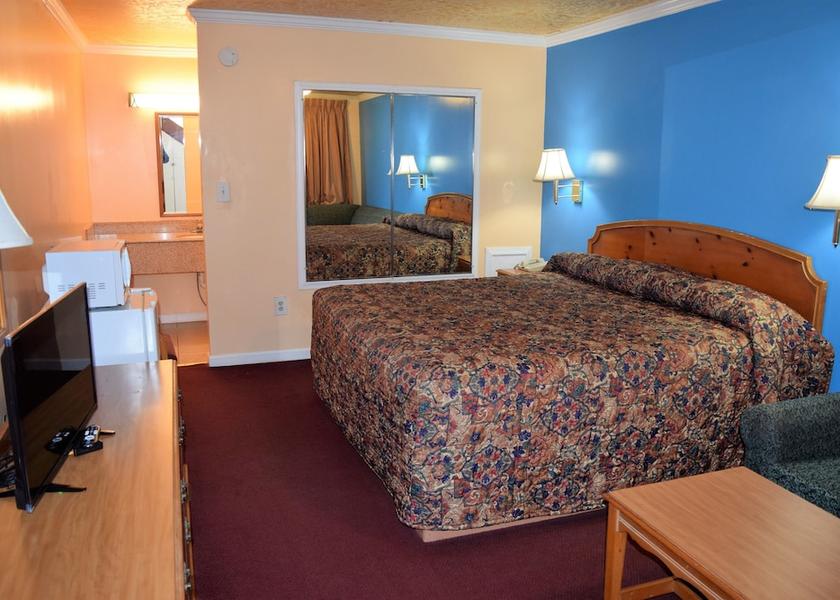 Virginia Newport News Room
