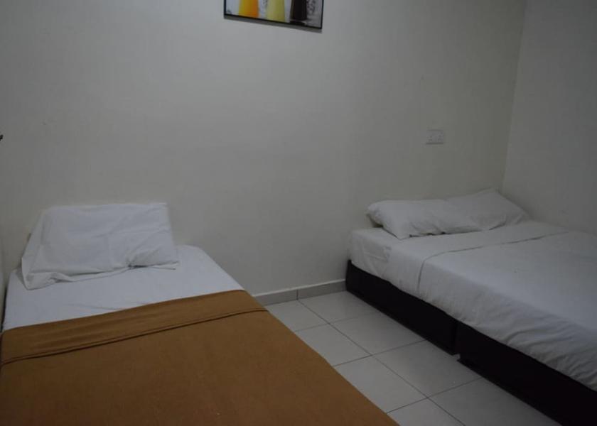 Johor Muar Room