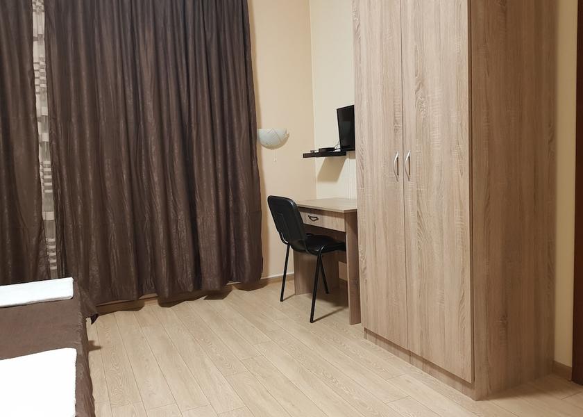  Sofia Room