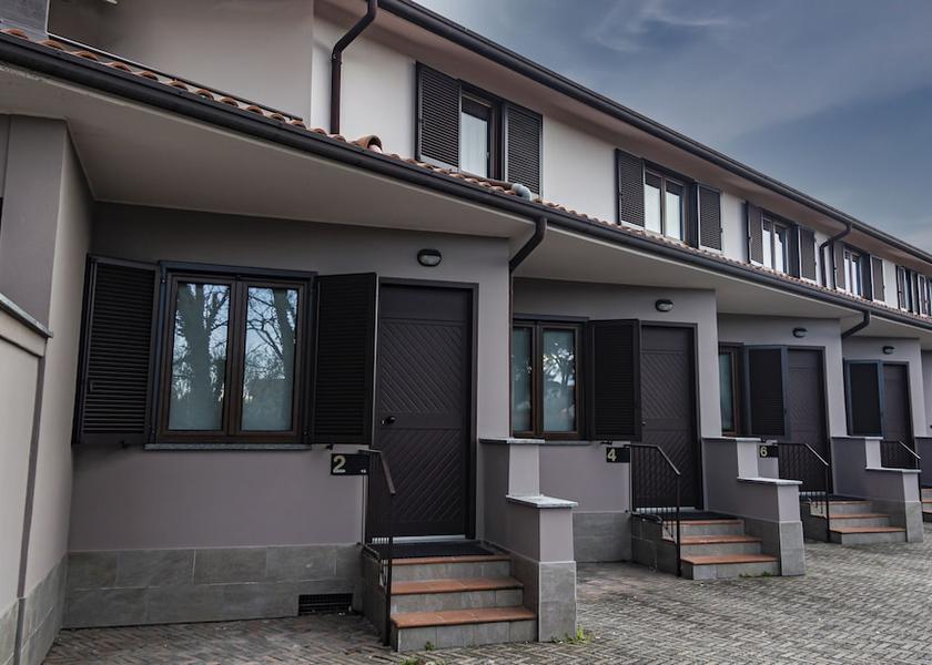 Lombardy Medolago Exterior