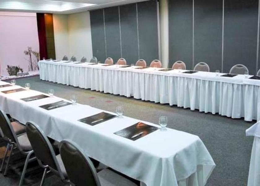 Paraná Curitiba Meeting Room