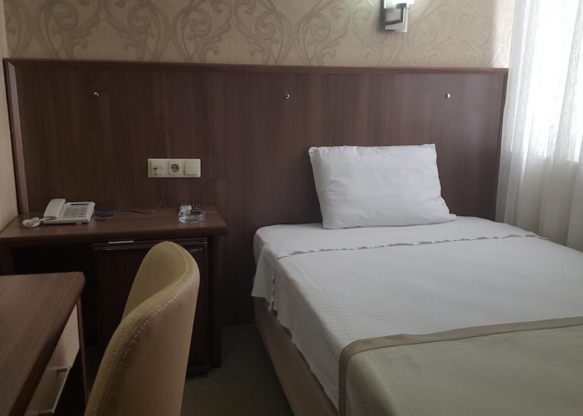  Adana Room
