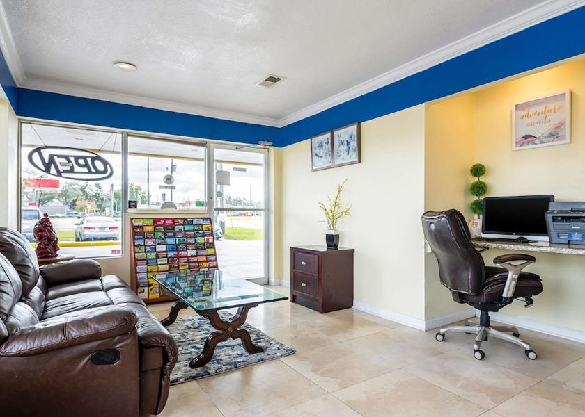 Florida Bushnell Lobby