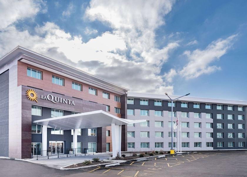 Illinois Rosemont Exterior