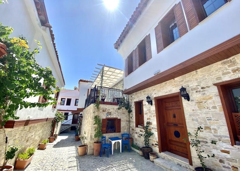 Aydin Kuşadası Exterior Detail