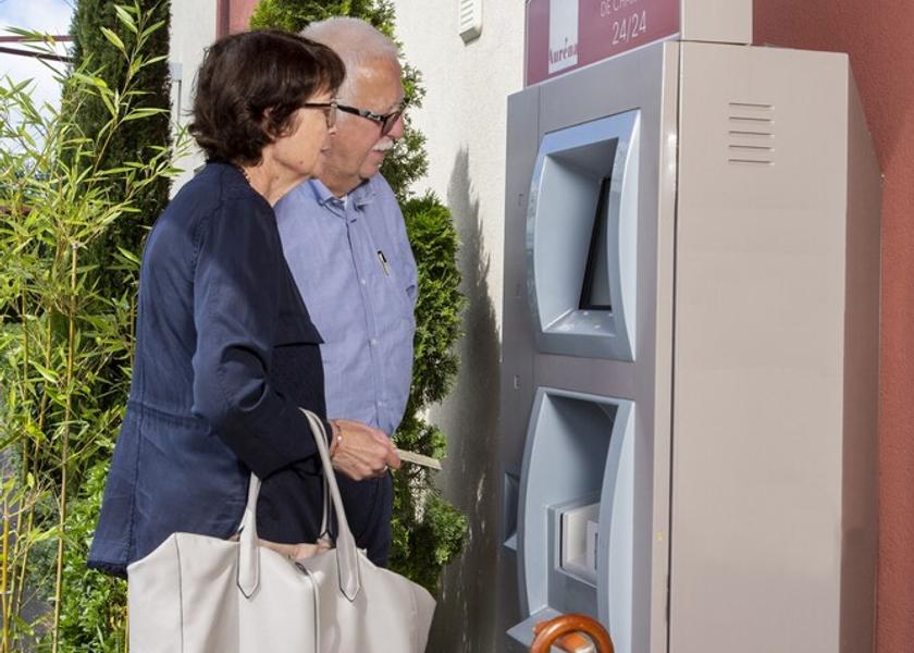 Check-in Check-out Kiosk