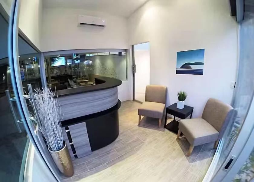 Guanacaste Tamarindo Reception