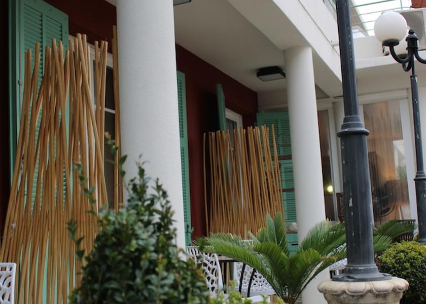 Provence - Alpes - Cote d'Azur Cagnes-sur-Mer Garden