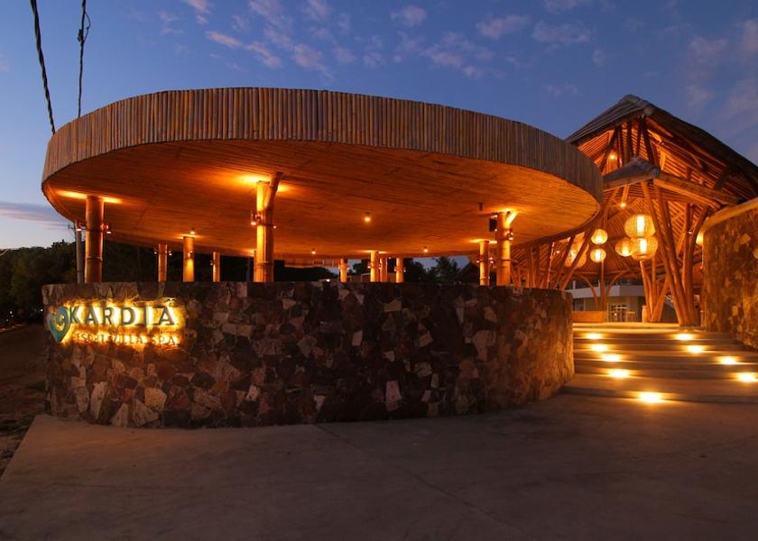 West Nusa Tenggara Gili Trawangan Front of property - evening/night