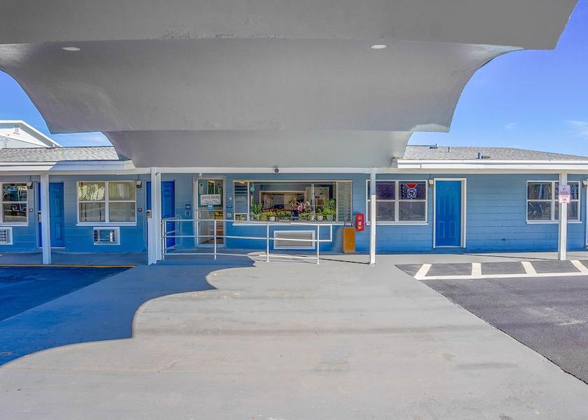 Florida Titusville Facade