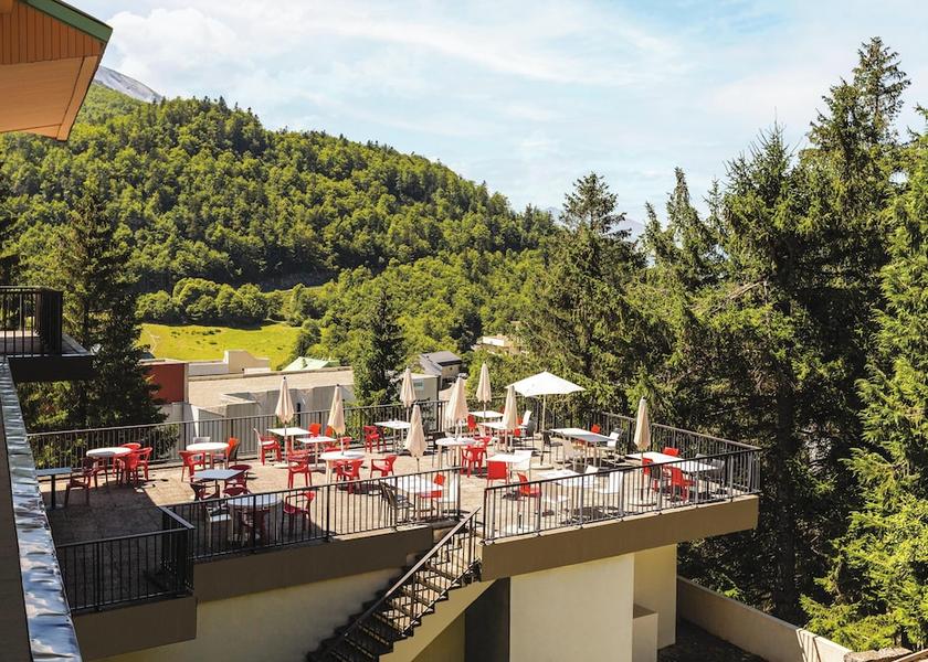 Nouvelle-Aquitaine Eaux-Bonnes Exterior Detail