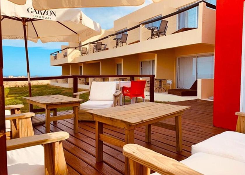 Rocha Punta del Diablo Exterior Detail