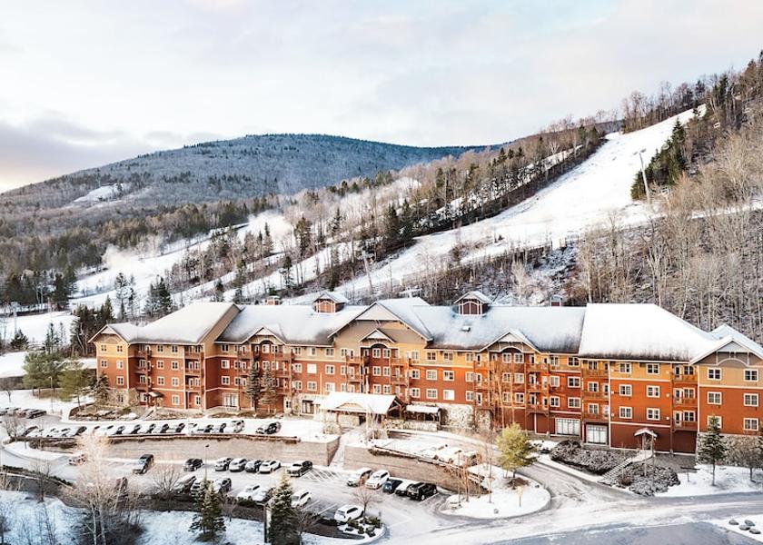 New York hunter Exterior Detail