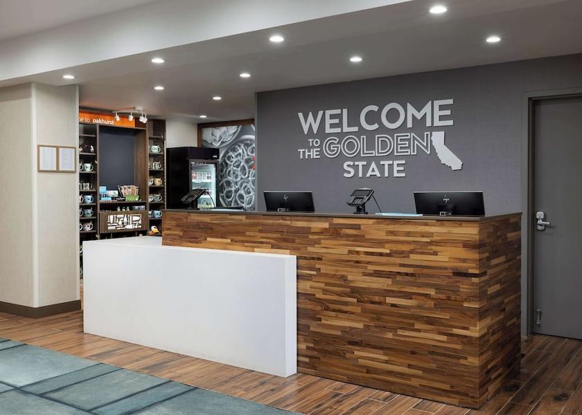 California Oakhurst Reception