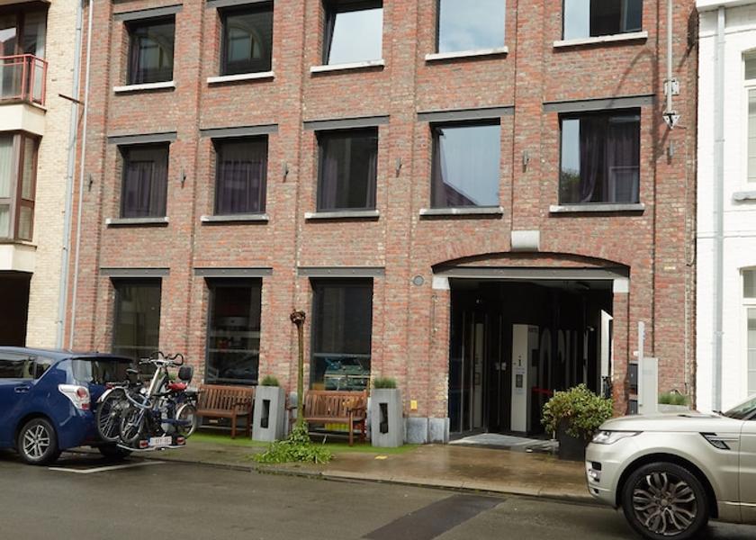 Flemish Region Kortrijk Facade