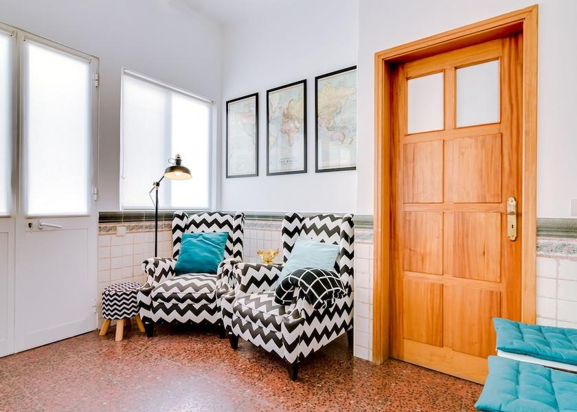 Faro Faro Lobby