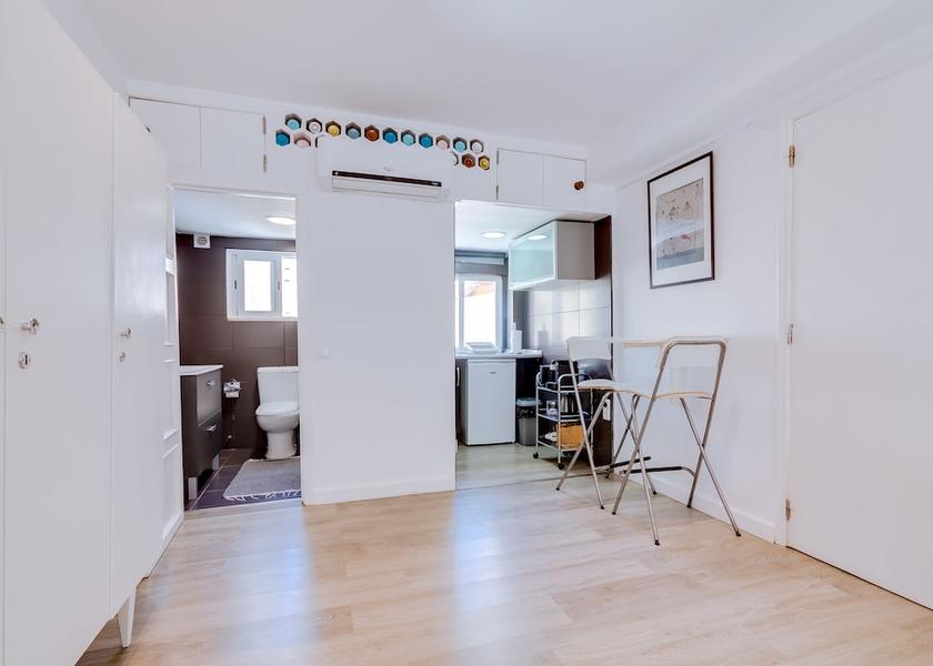 Faro Faro Living Area