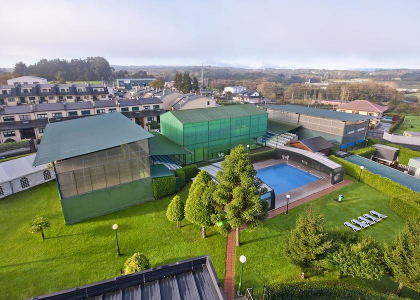 Galicia Lugo Pool