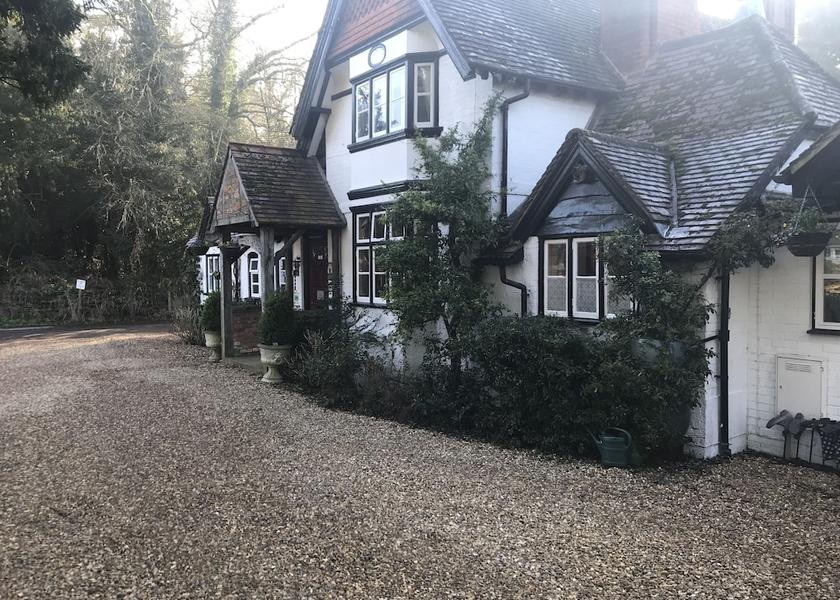 England Aylesbury Front of property