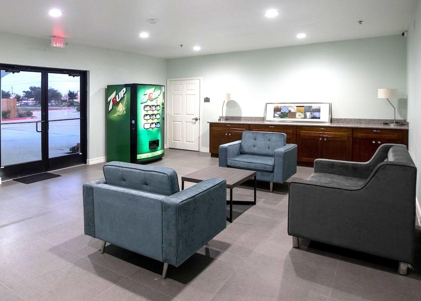 Texas Houston Lobby sitting area