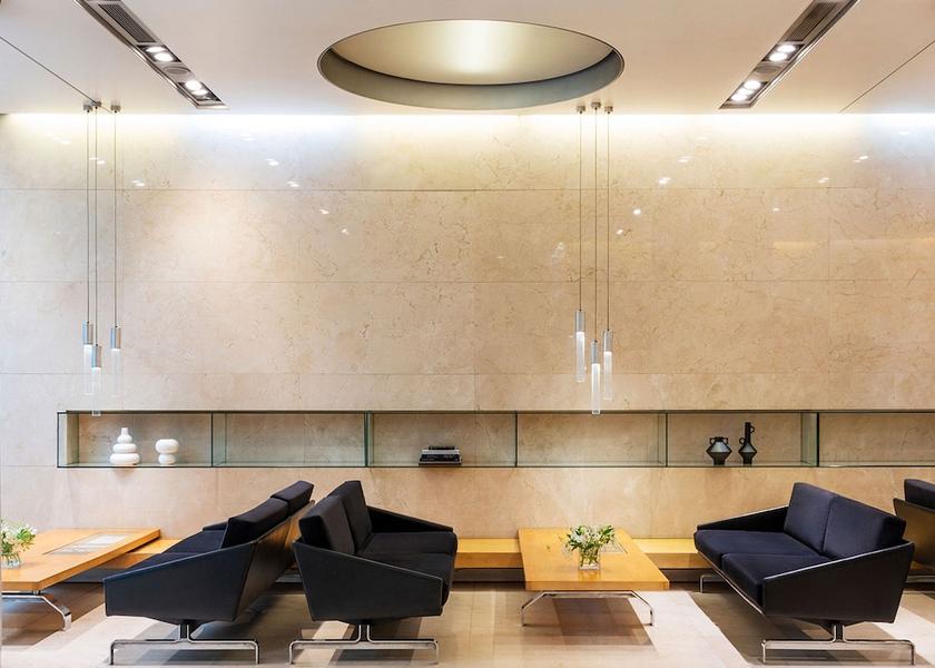  Buenos Aires Lobby