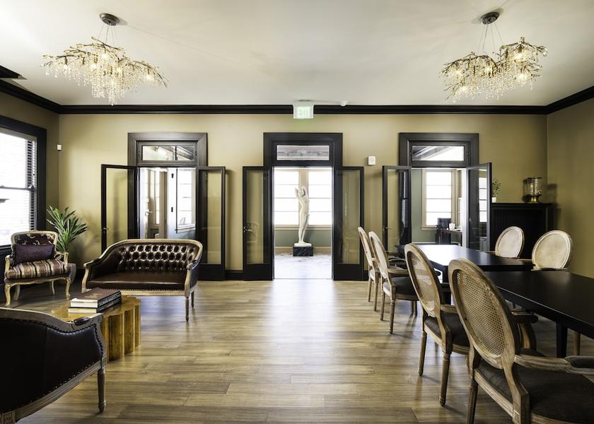New York Buffalo Interior Entrance