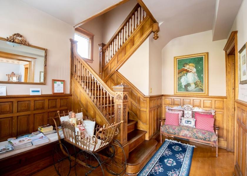 Wisconsin Sturgeon Bay Interior Entrance