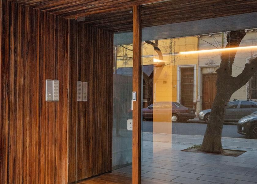 Buenos Aires Buenos Aires Reception