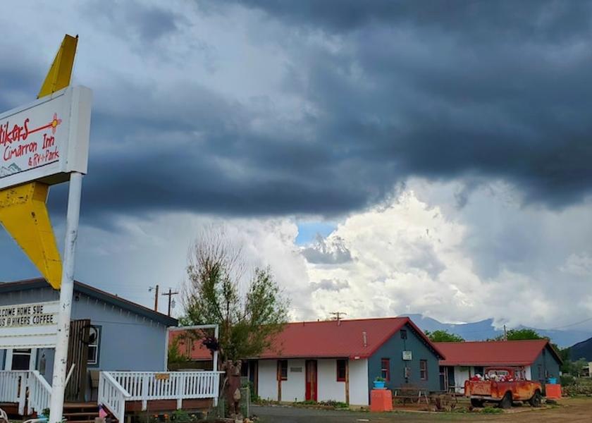 New Mexico Cimarron Facade