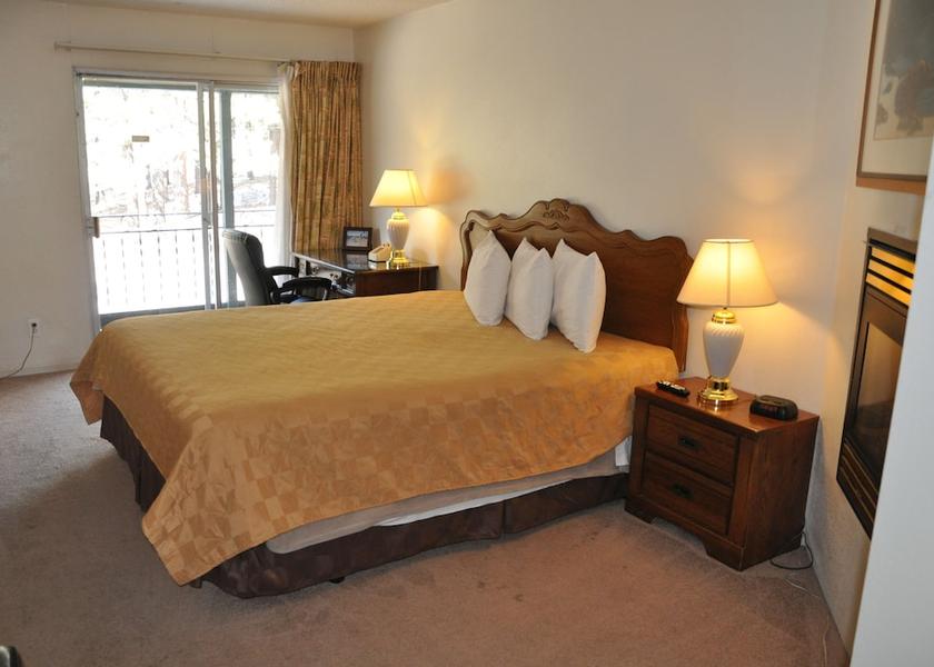 California South Lake Tahoe Room