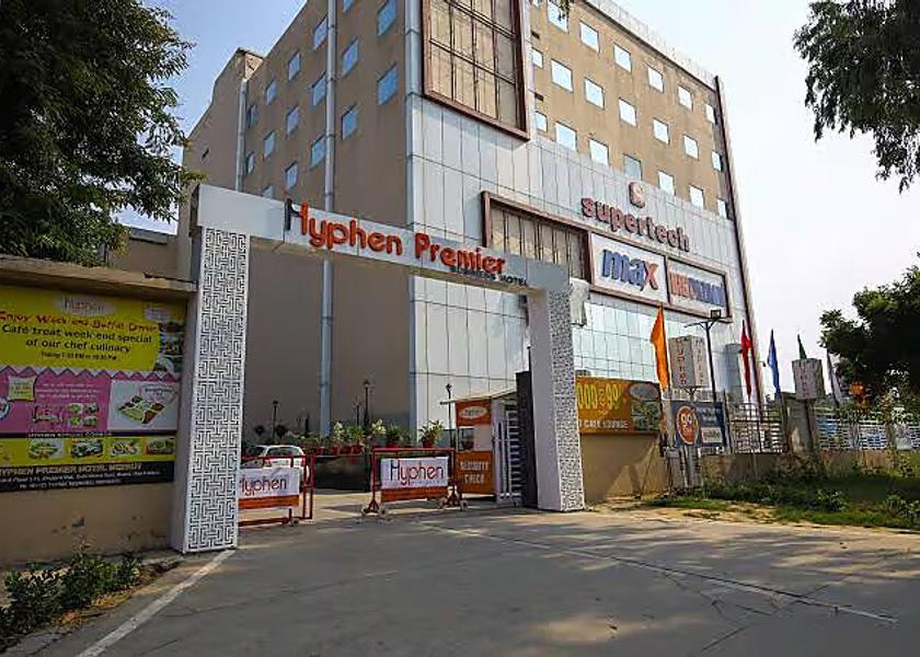 Uttar Pradesh Meerut Hotel Exterior