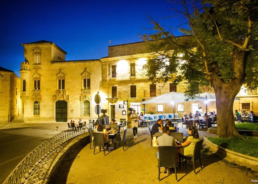 Castile and León Ciudad Rodrigo Terrace/patio