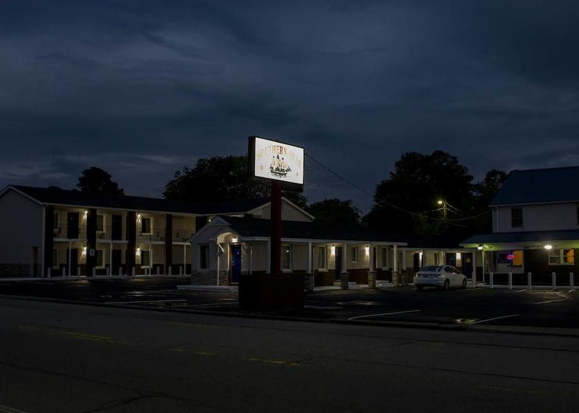 Tennessee Murfreesboro Exterior Detail